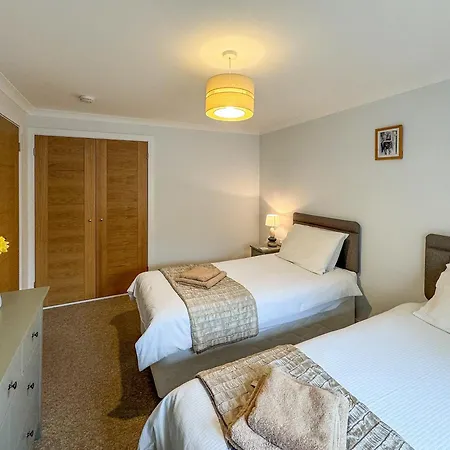 Lower Moon Holiday home